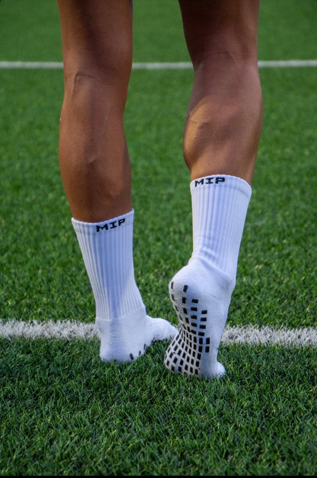 White Calf Length Grip Socks (4 Pairs)